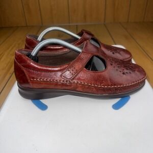 SAS Womens 7.5 M Mahogany Brown Leather T-Strap Loafers Comfort Shoes F9801997
